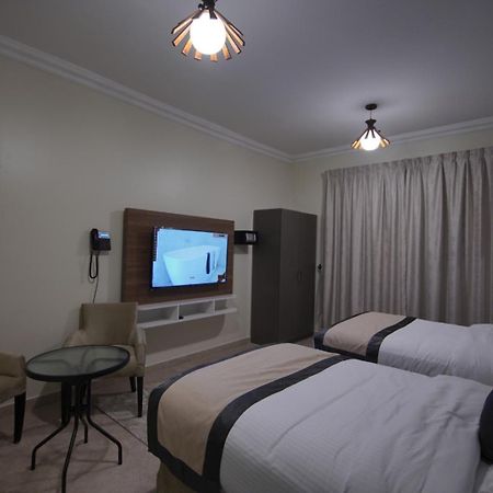 Sea Shore Hotel Apartment Khorfakkan Корфаккан Экстерьер фото