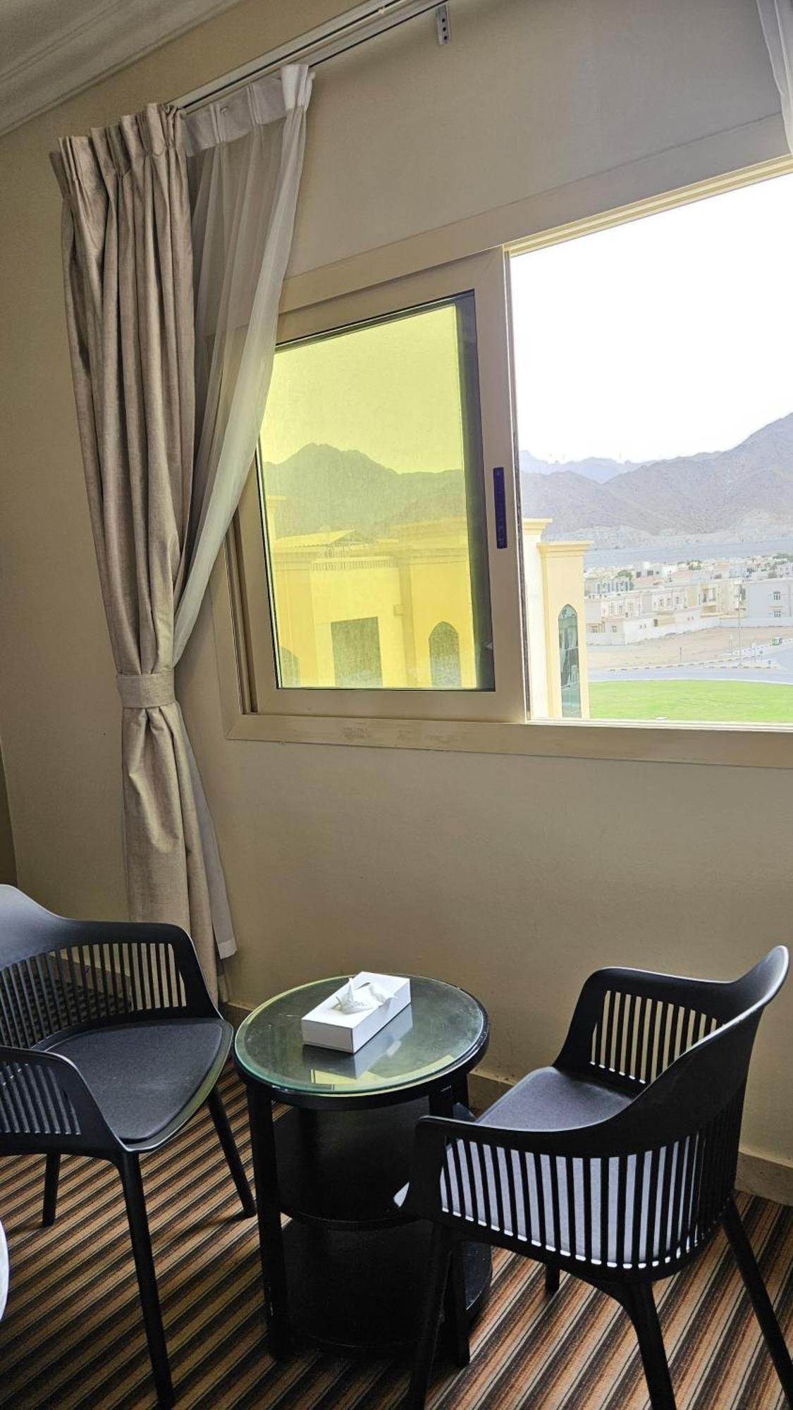 Sea Shore Hotel Apartment Khorfakkan Корфаккан Экстерьер фото